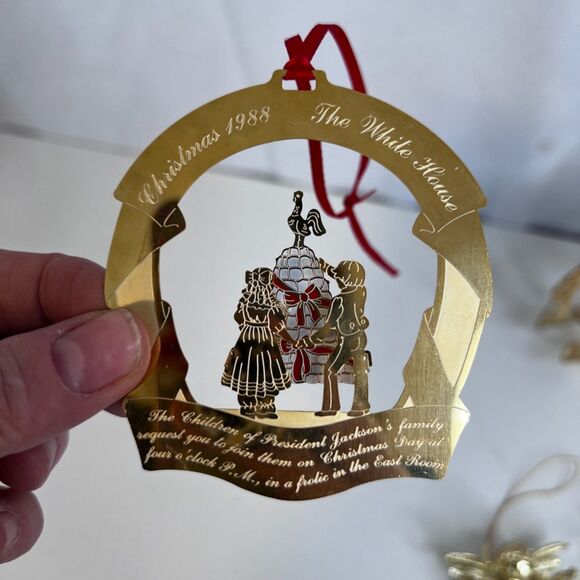 Gold Toned Christmas Ornament LOT of 7 Angels White House Sleigh Horse Wreaths - Picture 2 of 9